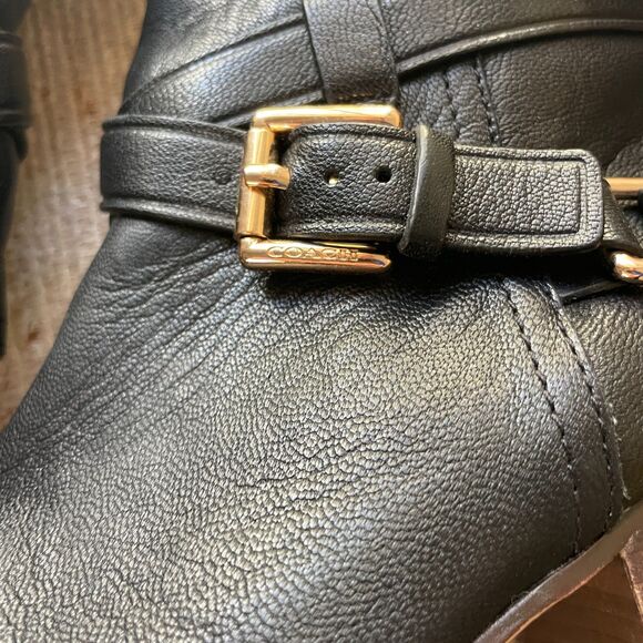 Orig. $295 Coach Pauline Ankle Boots in Black Leather w Gold Details 7 US - Picture 4 of 8